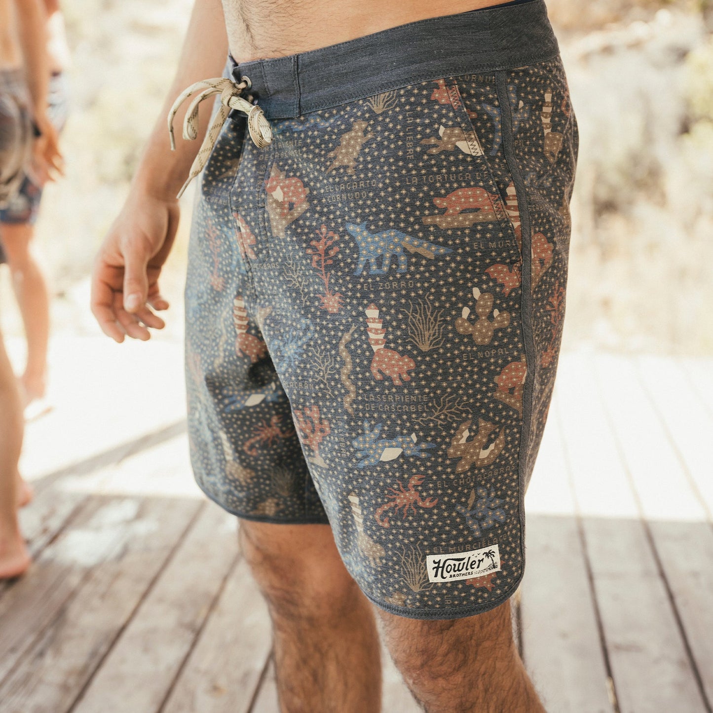 Bruja Boardshorts 18.5" - Ecosistema : Antique Black - View 2