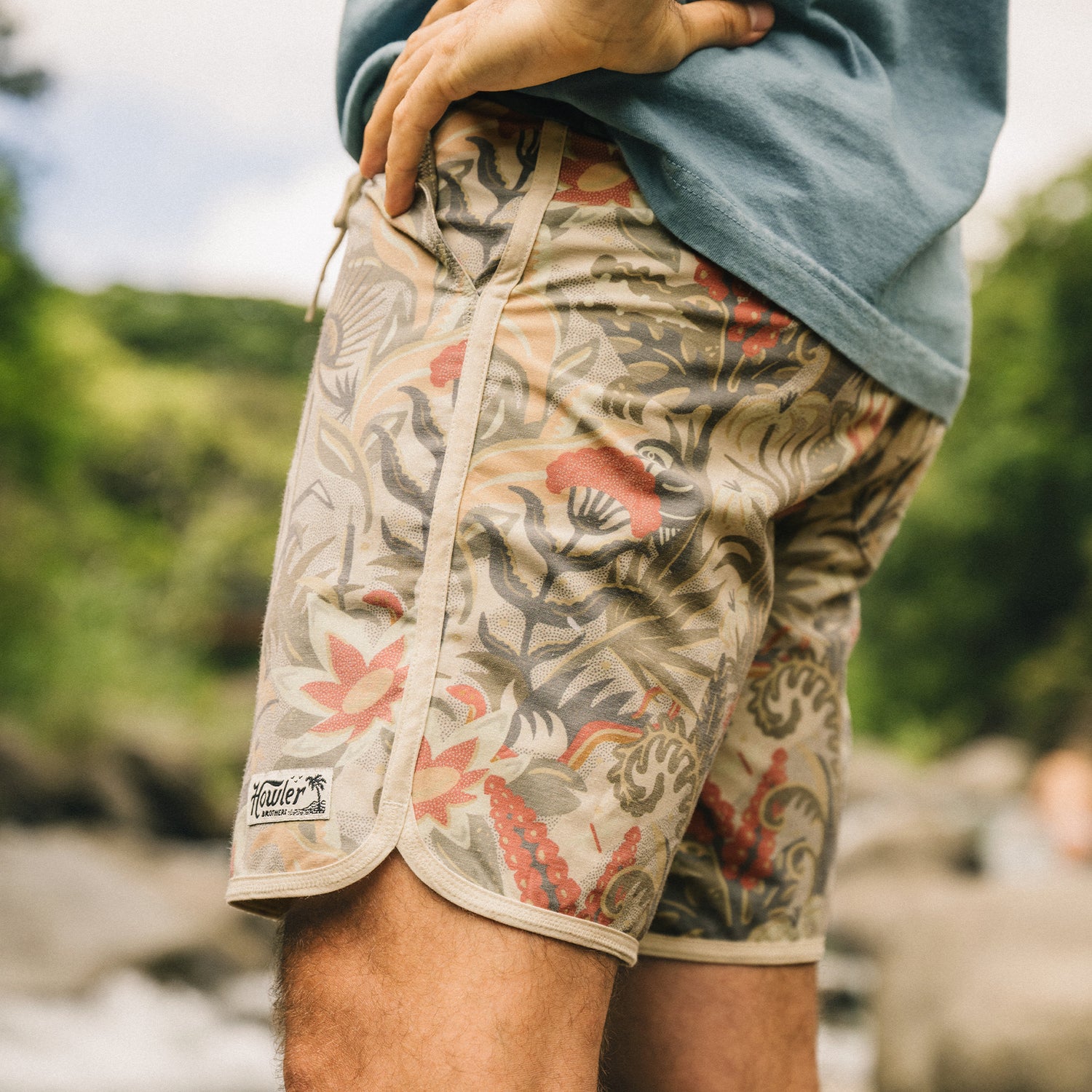 Bruja Boardshorts 18.5" - Ottine Scene : Off White