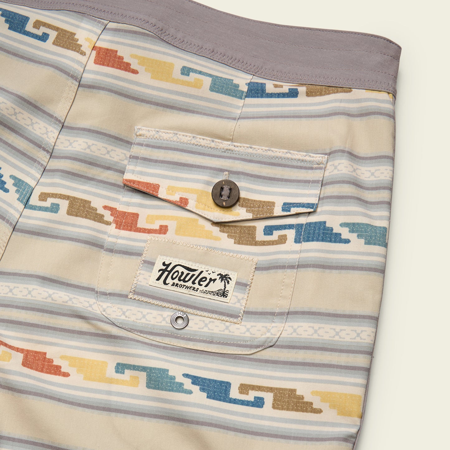 Bruja Boardshorts 18.5" - Temple Tracks : Sand - View 5